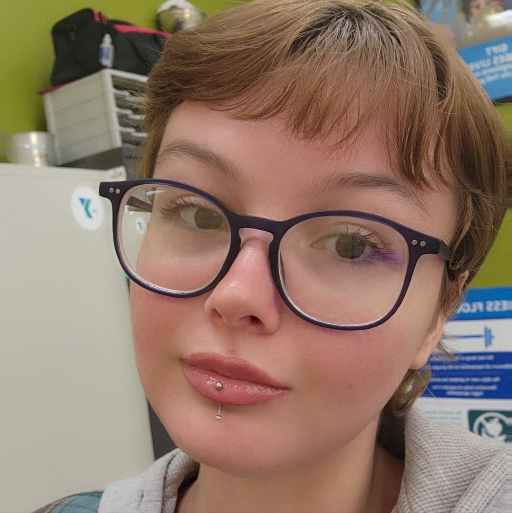 Meet your Posher, Mak